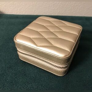Wolf Quilted Leather Jewelry Box